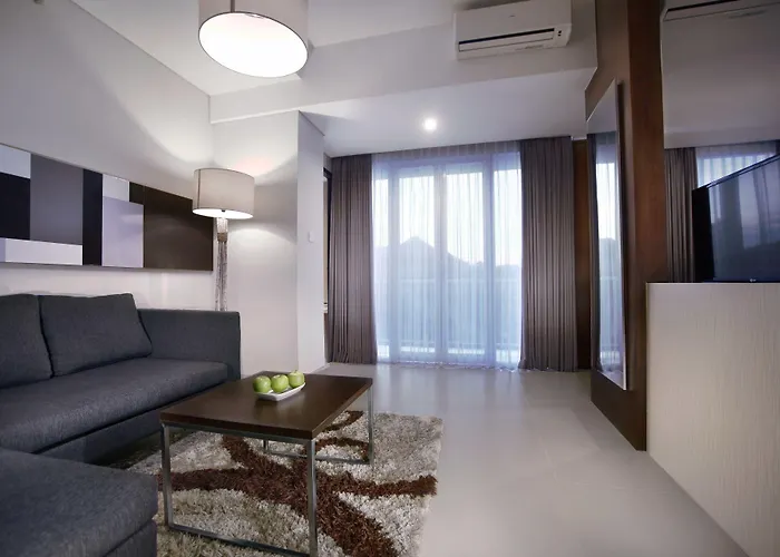 Neo By Aston 3*